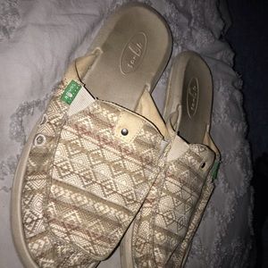 sanuk i got your back